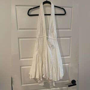 White linen Zara dress open back size M